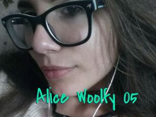 Alice_Woolfy_05