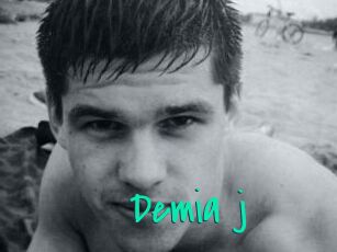 Demia_j