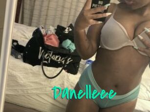 Danelleee