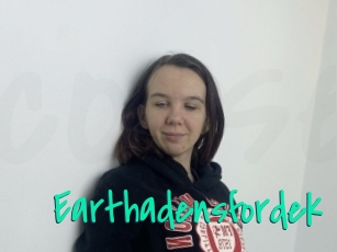 Earthadensfordek