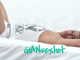 GIANsexhot