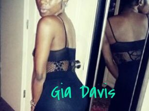 Gia_Davis