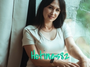 Hotines82