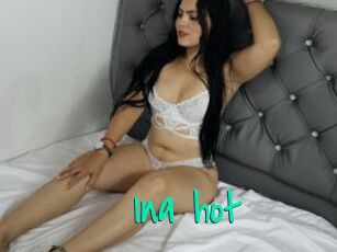 Ina_hot