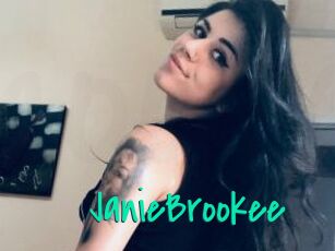 JanieBrookee