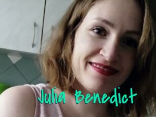 Julia_Benedict