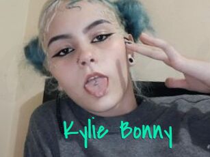 Kylie_Bonny