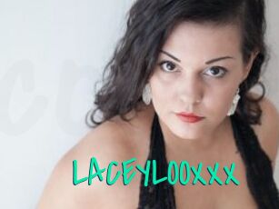 LACEYLOOXXX