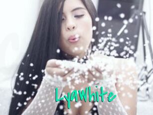 LyaWhite