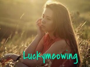 Luckymeowing