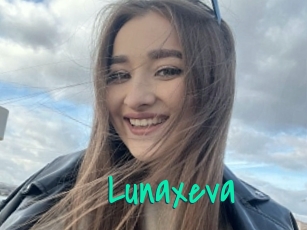 Lunaxeva