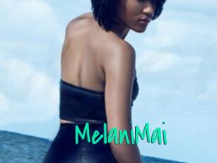 MelaniMai