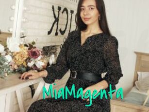 MiaMagenta