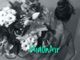 MiaOnAir