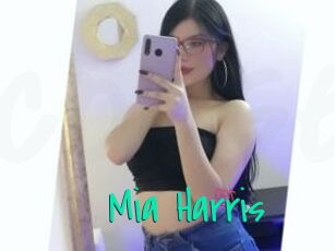 Mia_Harris