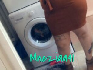 Mneziaa41
