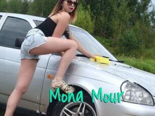 Mona_Mour