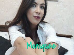 Moniquee
