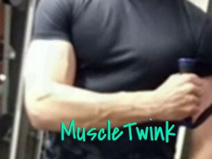 MuscleTwink