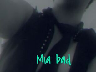 Mia_bad