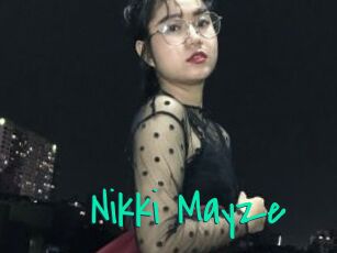 Nikki_Mayze
