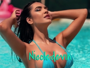 nicoledevin Cool Sexe