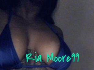 Ria_Moore99