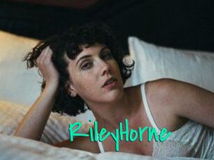 Riley_Horne