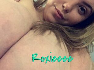 Roxieeee