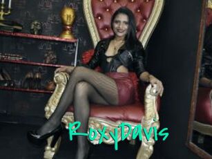Roxy_Davis