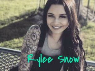 Rylee_Snow