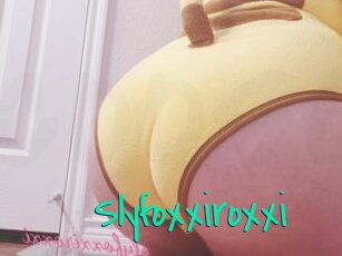 Slyfoxxiroxxi