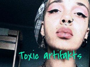 Toxic_artifakts