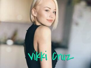 Vikki_Cruz