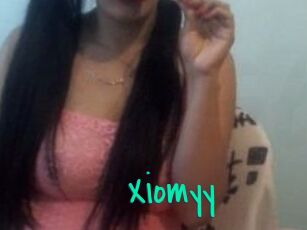 Xiomyy_